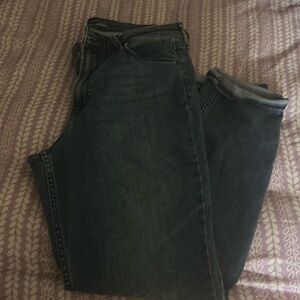 Light wash jeans straight leg